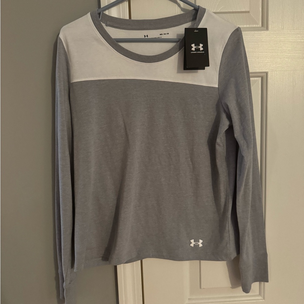 Under Armour Women's Two-Tone Gray and White Long Sleeve Tee